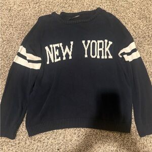 Brandy Melville Navy and White New York Sweater